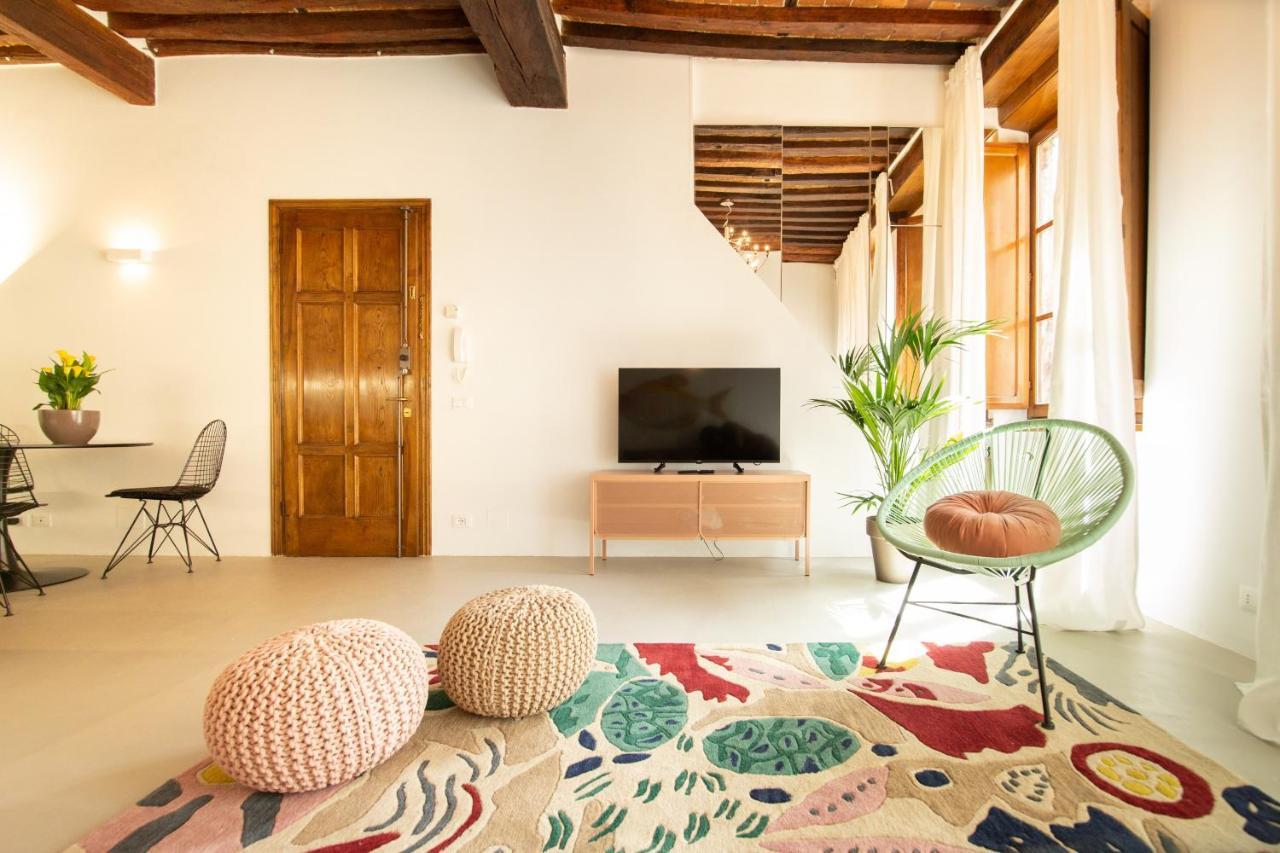 La Corticella Luxury Suite, With Terrace ลุคคา ภายนอก รูปภาพ