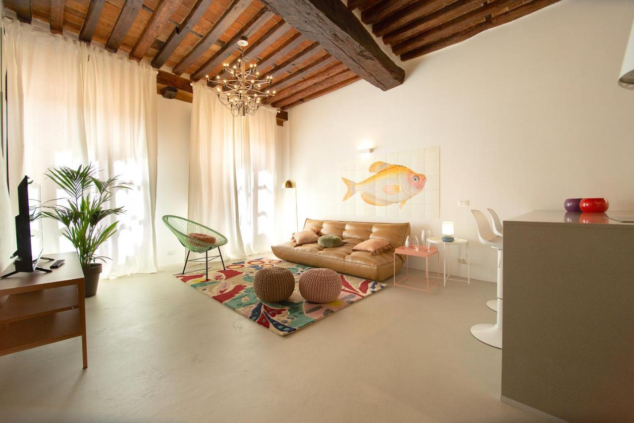 La Corticella Luxury Suite, With Terrace ลุคคา ภายนอก รูปภาพ