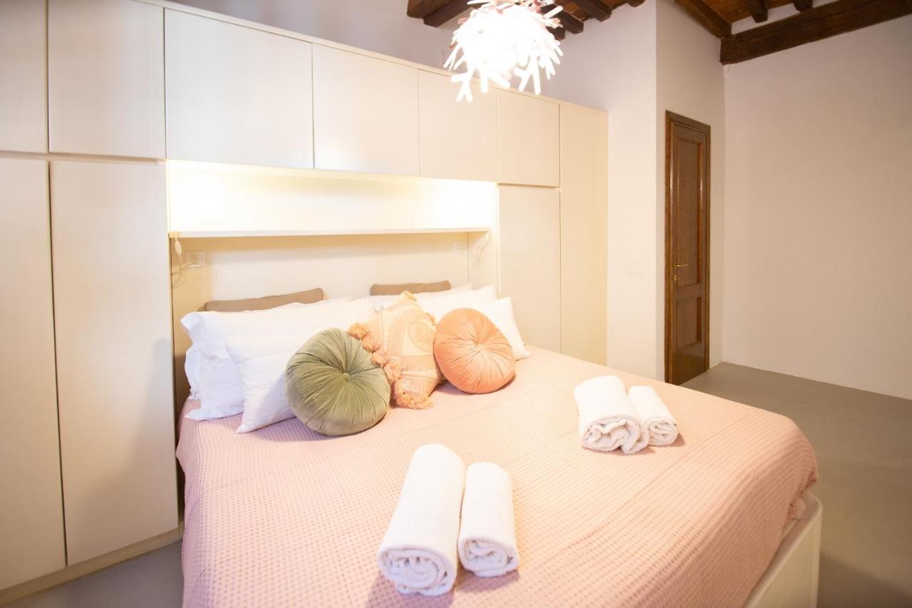 La Corticella Luxury Suite, With Terrace ลุคคา ภายนอก รูปภาพ
